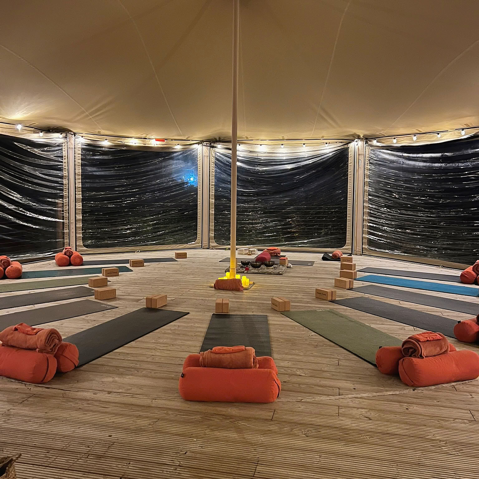 Devon TreeTop Yoga Retreat