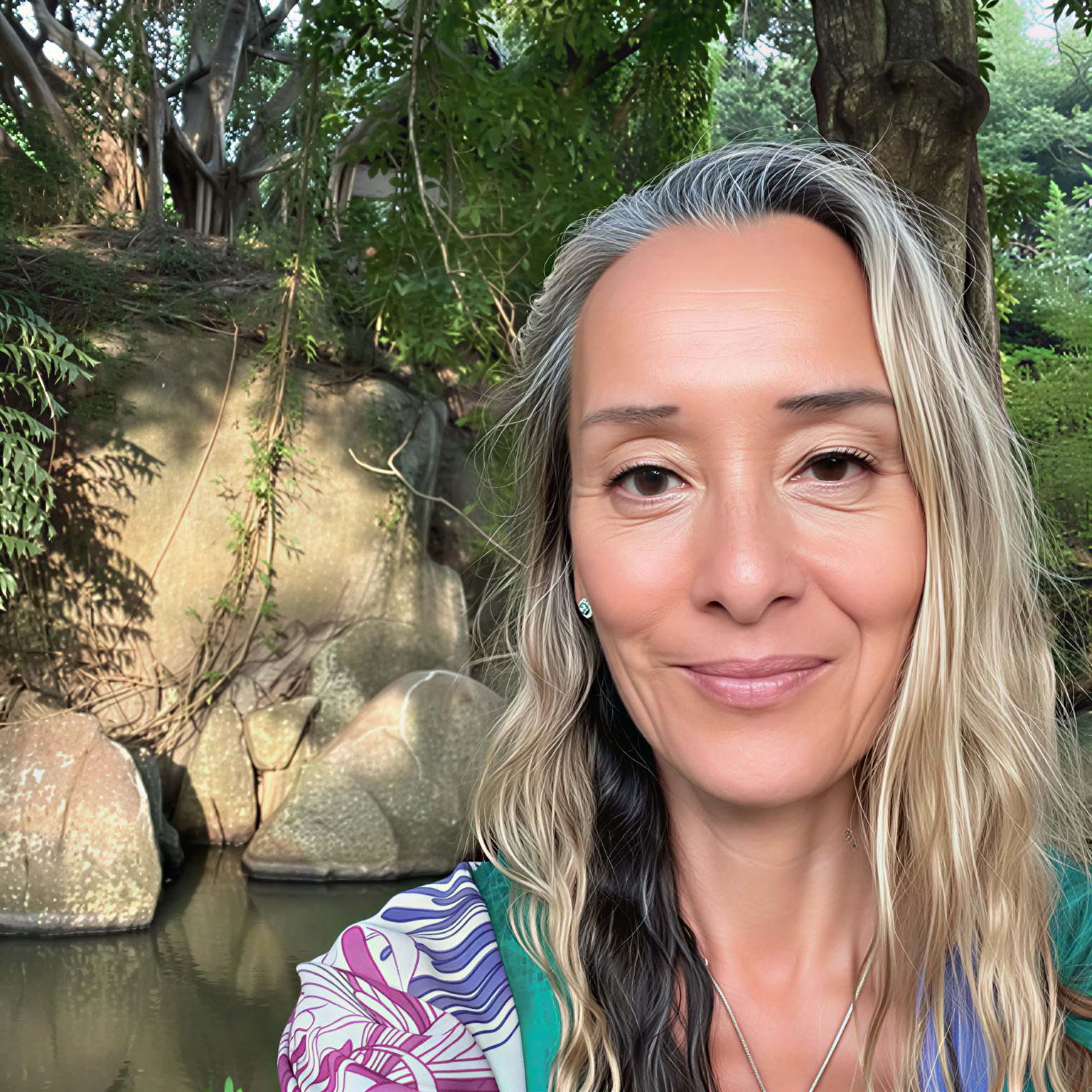 Florentina Lam-Clark - Rejuvenating Yoga & Sound Healing