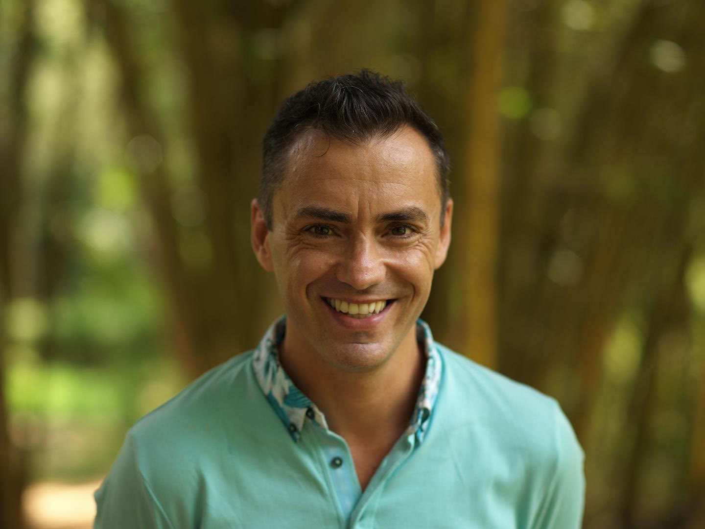 James de Maria - Conscious Yoga Flow