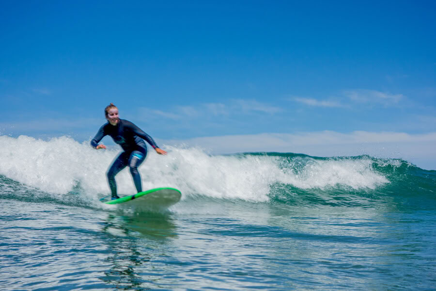 Girls Week Surf