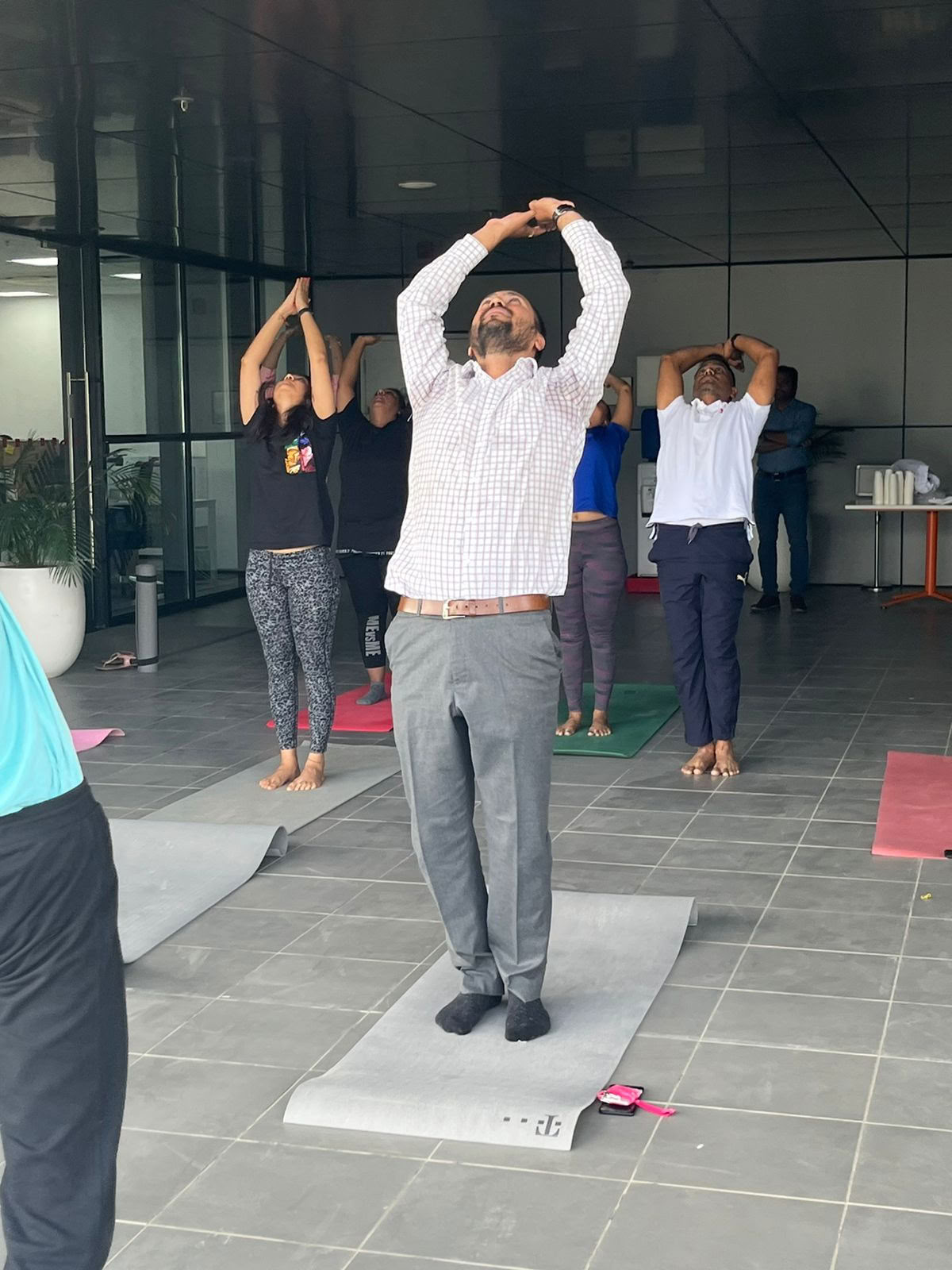 AYK Morning Yoga Class (7 AM - 8 AM)