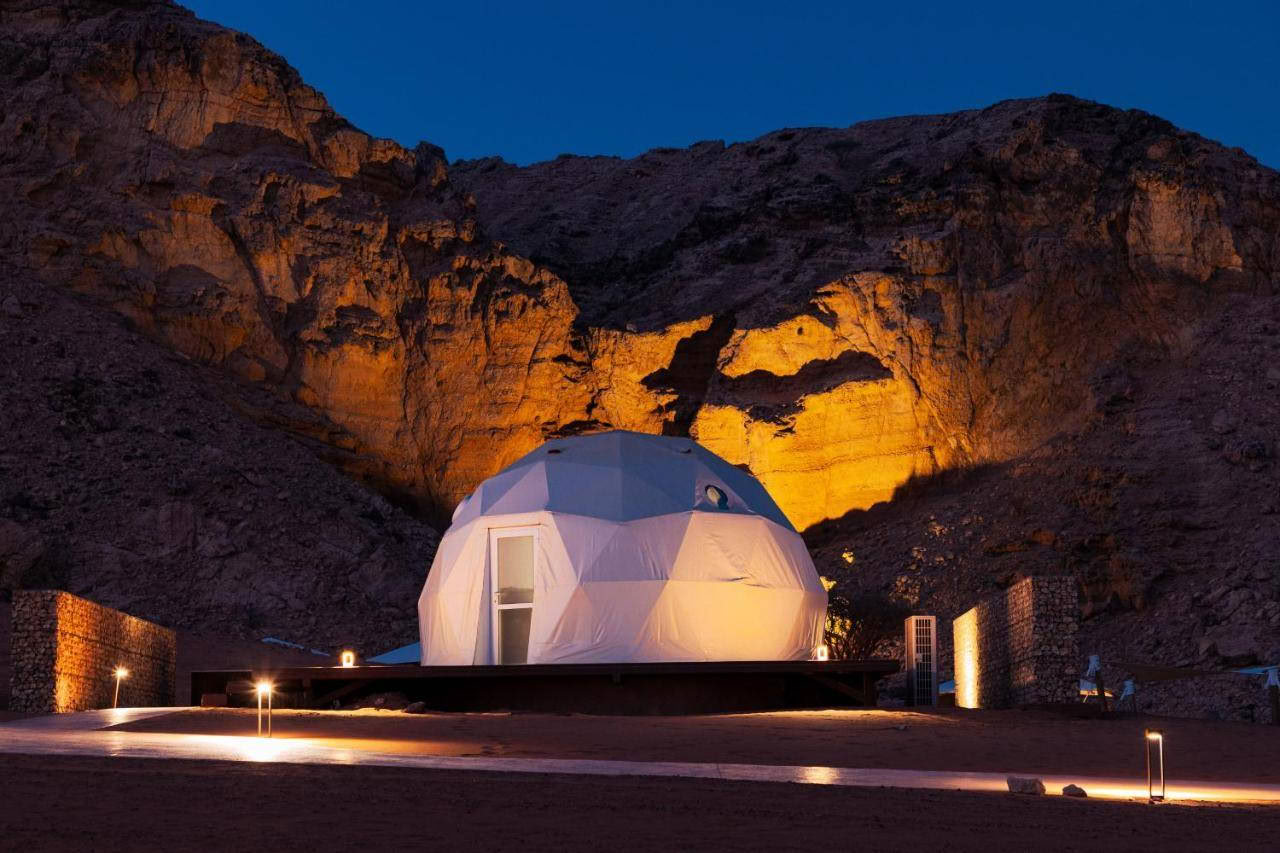 Moon Retreat