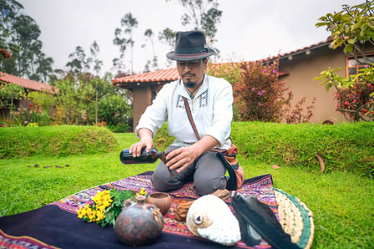 Kuyuriy Pre-Incan Yoga