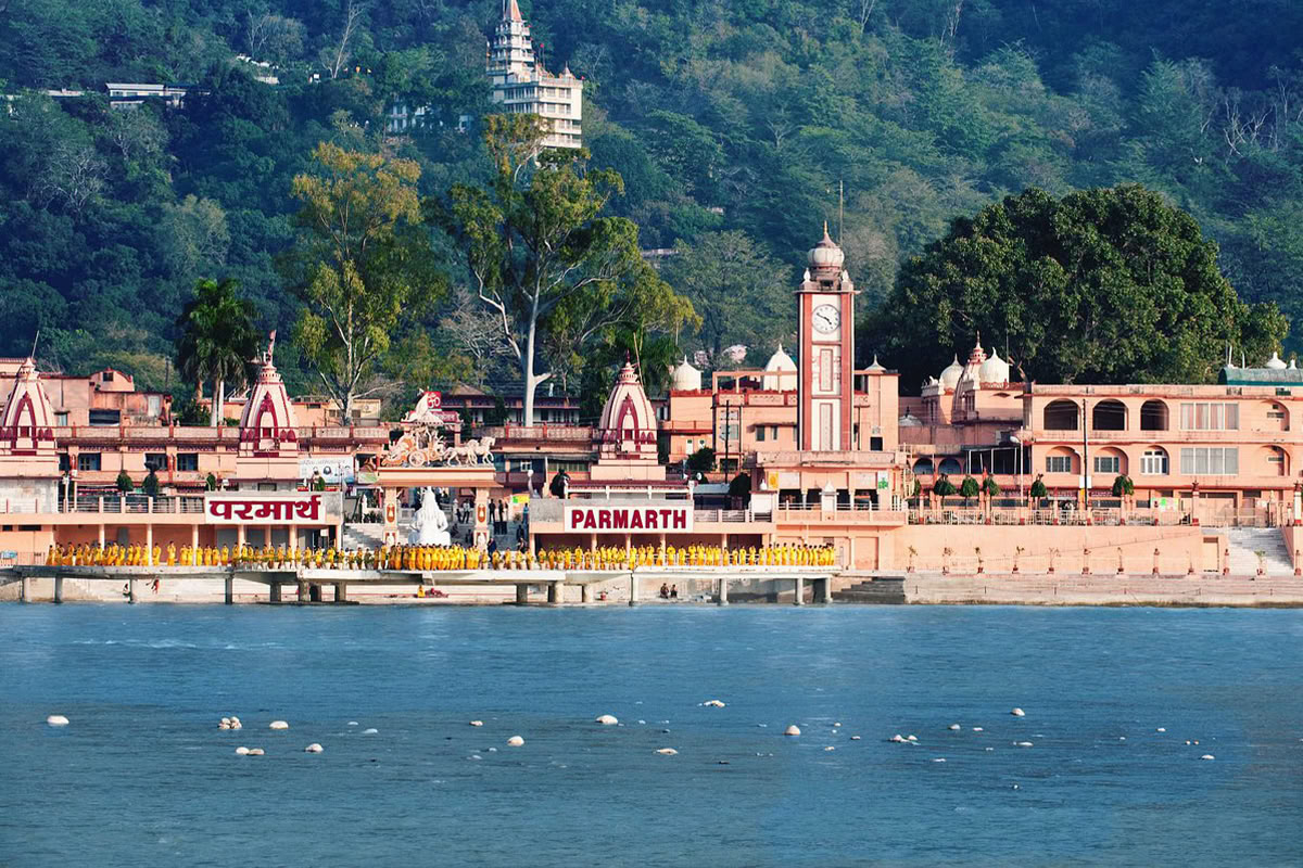 200HR Hatha Vinyasa Yoga Teacher Training
