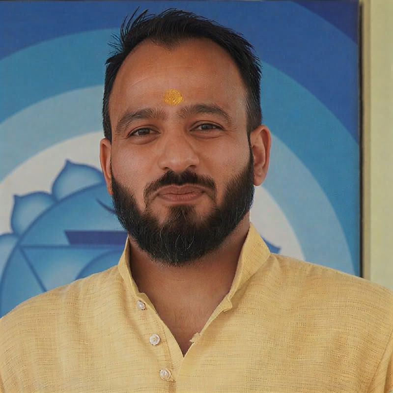 300 Hour Holistic Yoga Teacher Training