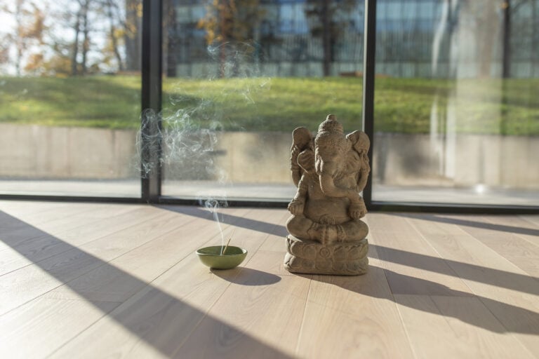 HOLOS Wellness Studio