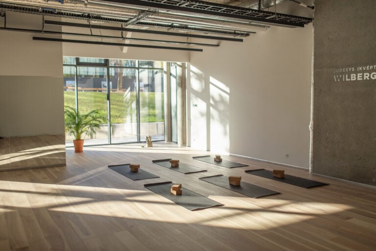 HOLOS Wellness Studio