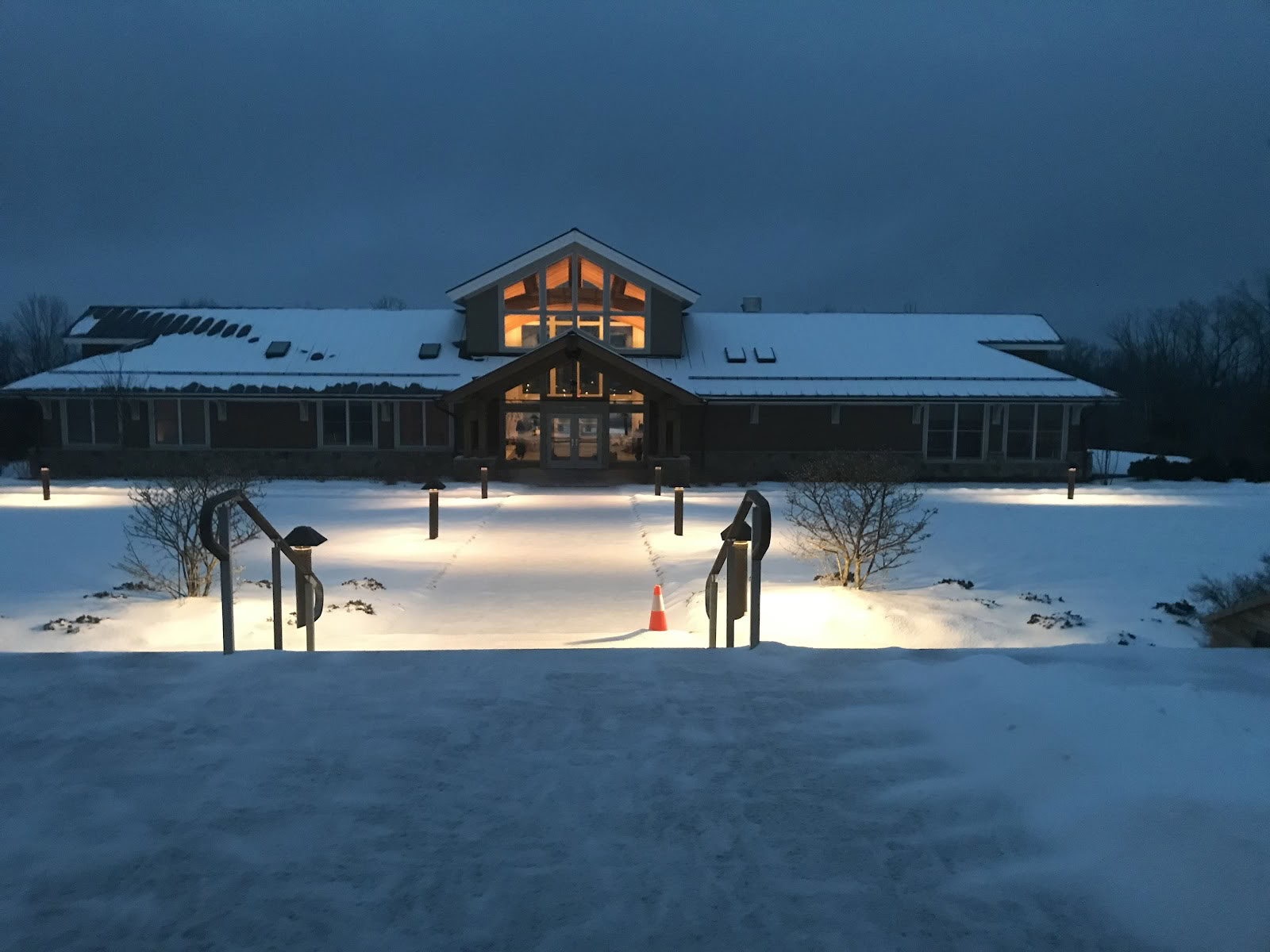 Dharmakaya Center for Wellbeing: Meditation Retreats in the New York Catskills