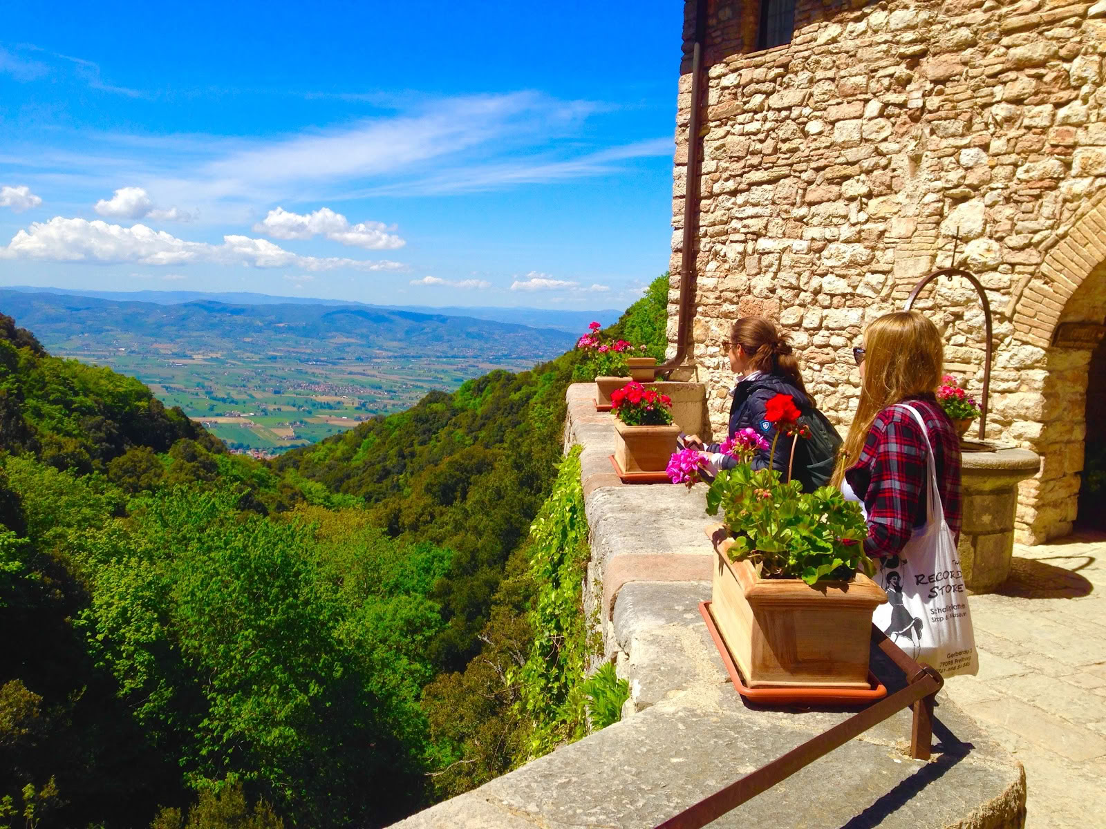 Meditation Retreats in the Simple Peace of Assisi, Italy