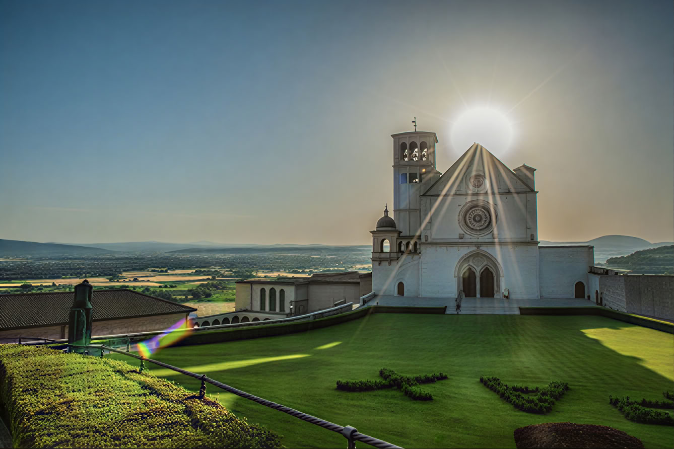 Meditation Retreats in the Simple Peace of Assisi, Italy