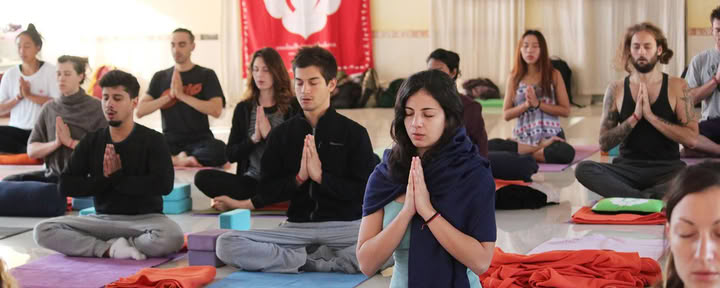 Rishikul Yogshala Rishikesh - Yoga Teacher Training in Rishikesh India
