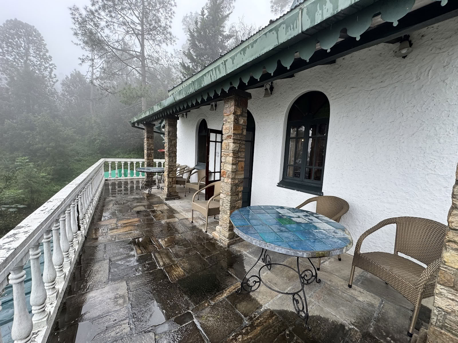 AyurVAID Kalmatia - Centre of Healing in Almora, Uttrakhand