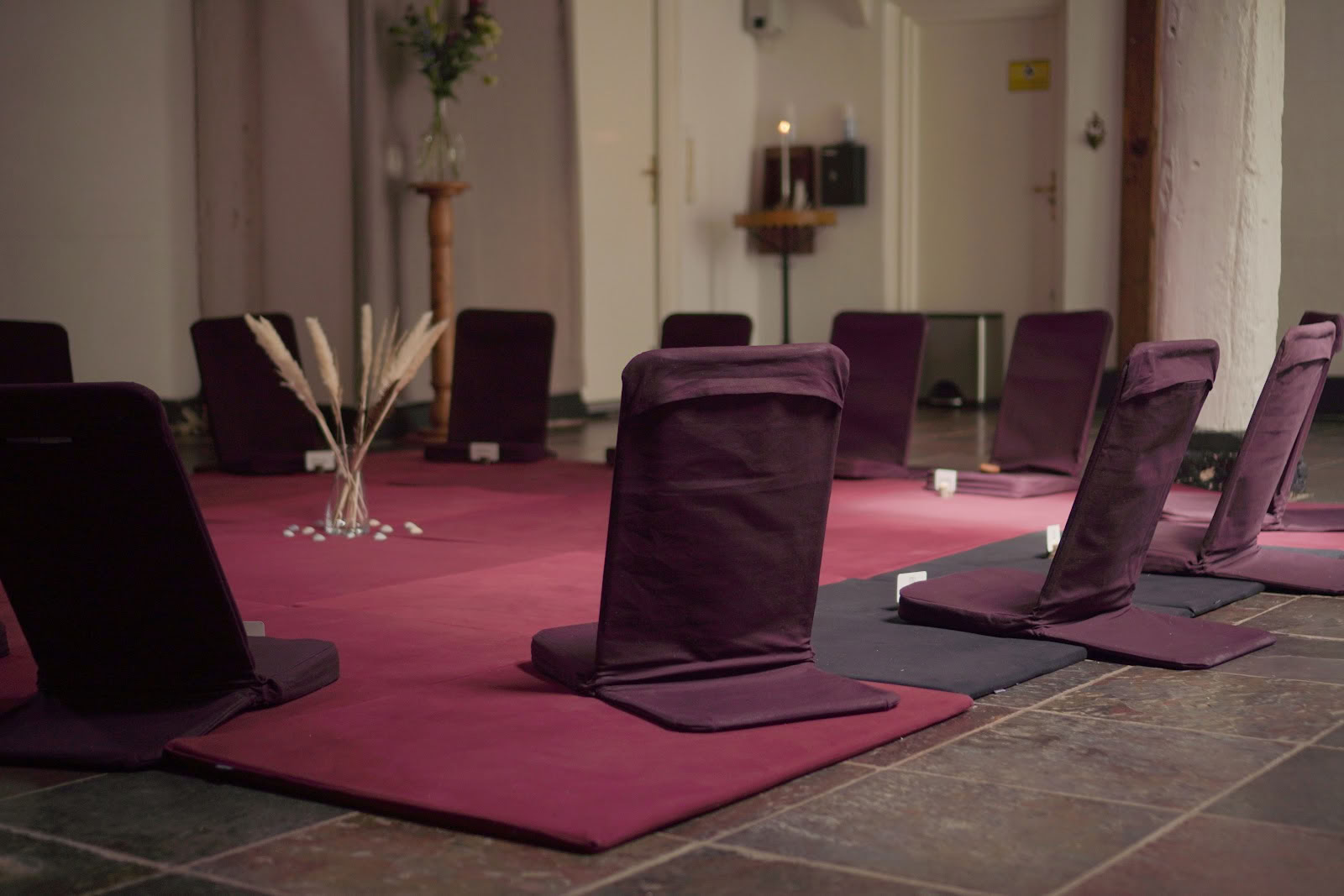 SET & SETTING Retreat - Psychedelic Psilocybin Retreat