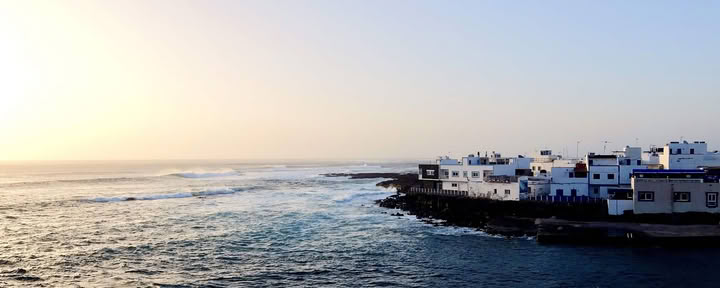 Alun Ocean Retreats Fuerteventura - Surf & Yoga Retreat