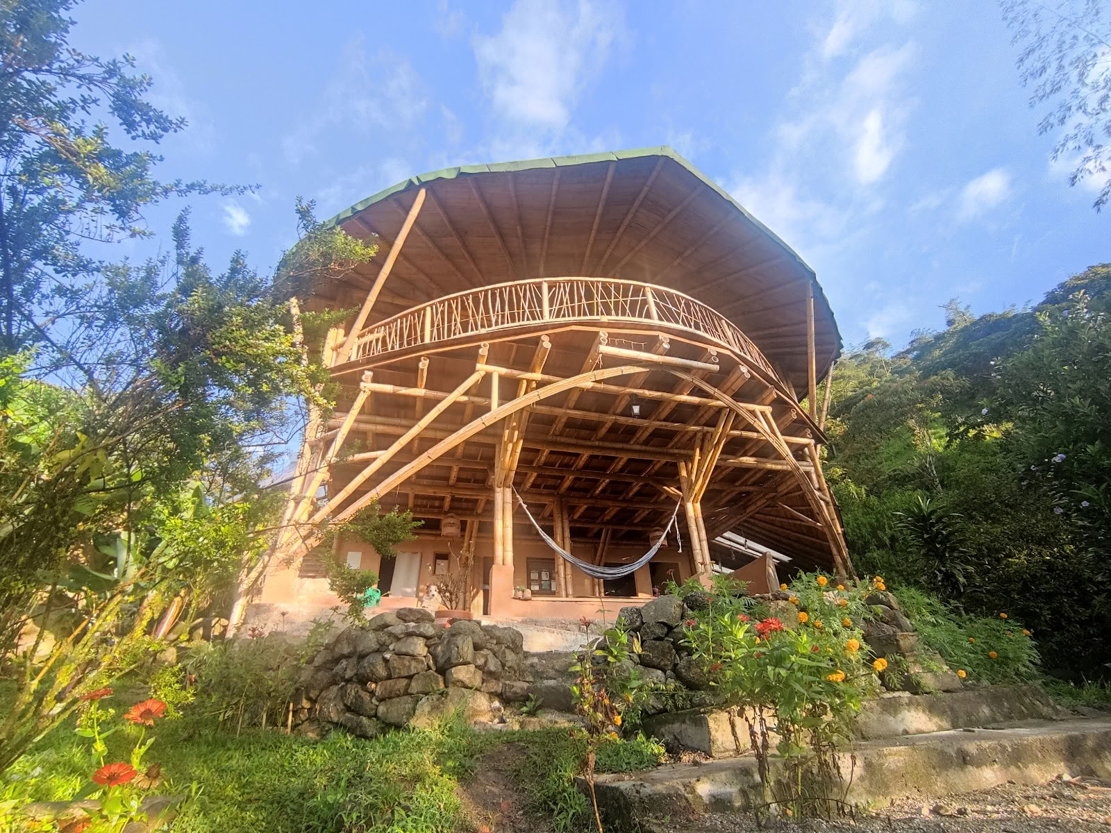 Fuente Alegre, Hogar de transformacíon