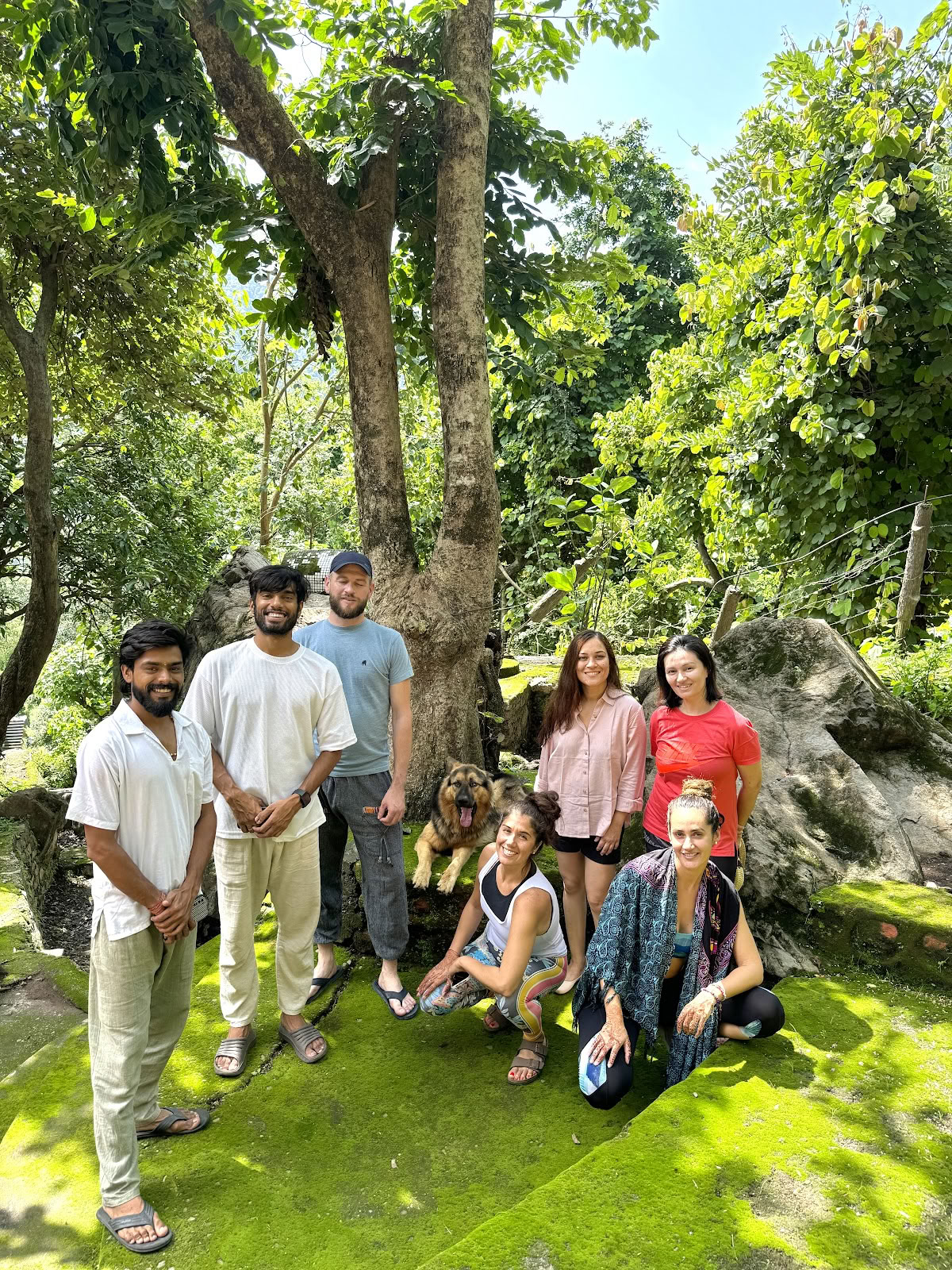 Abhyasa Yogmath | Traditional Yoga & Meditation Ashram in Rishikesh India