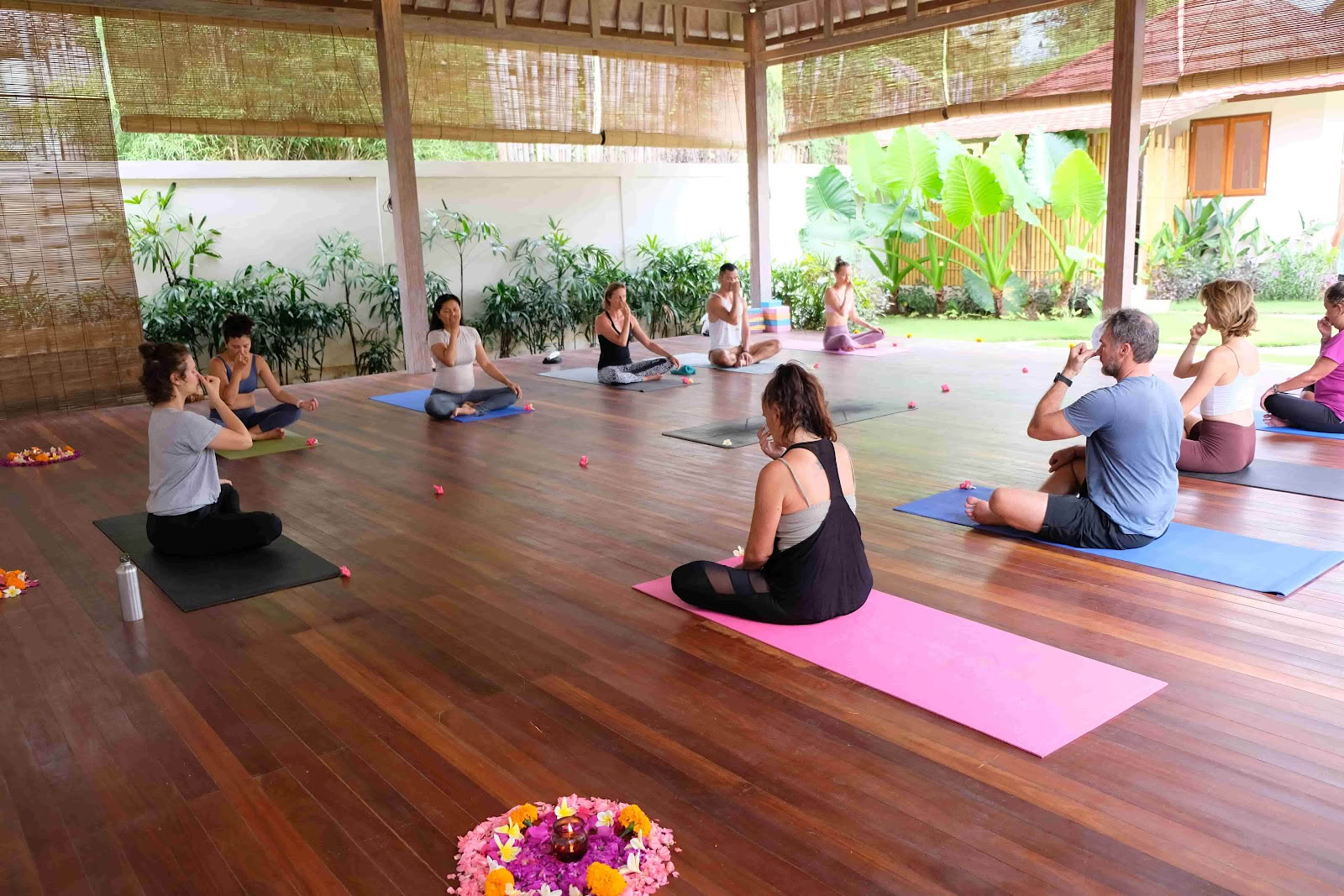 Anandam Yoga School