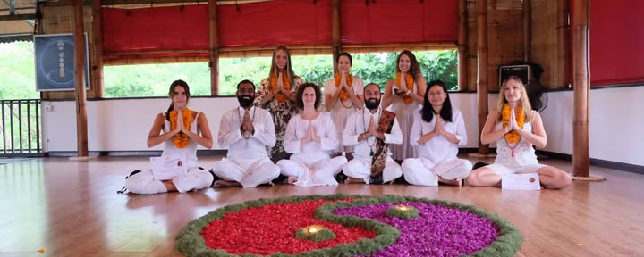Anandam Yoga School