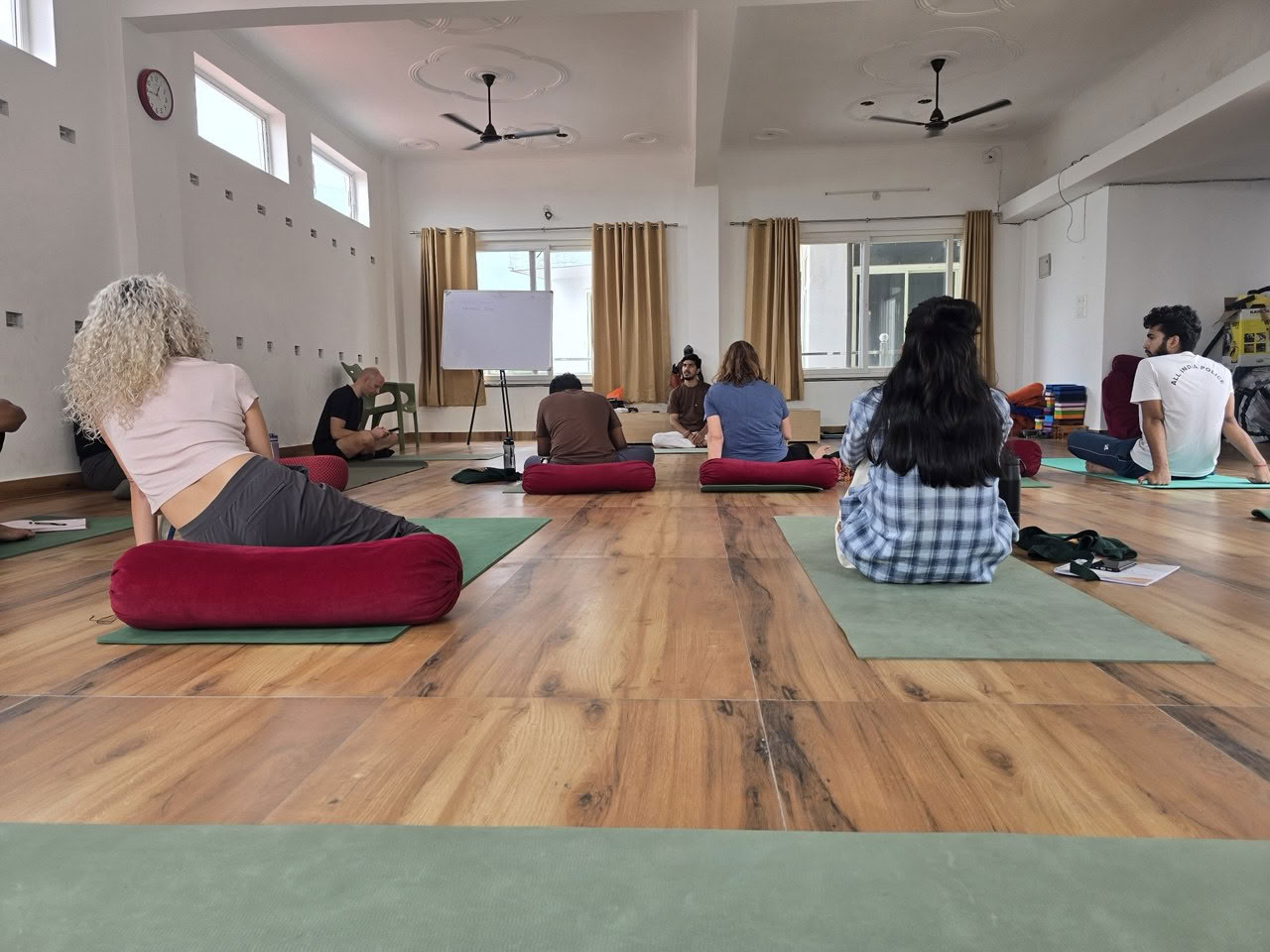 Jeevatman Yogshala - Best Yoga School in Rishikesh India