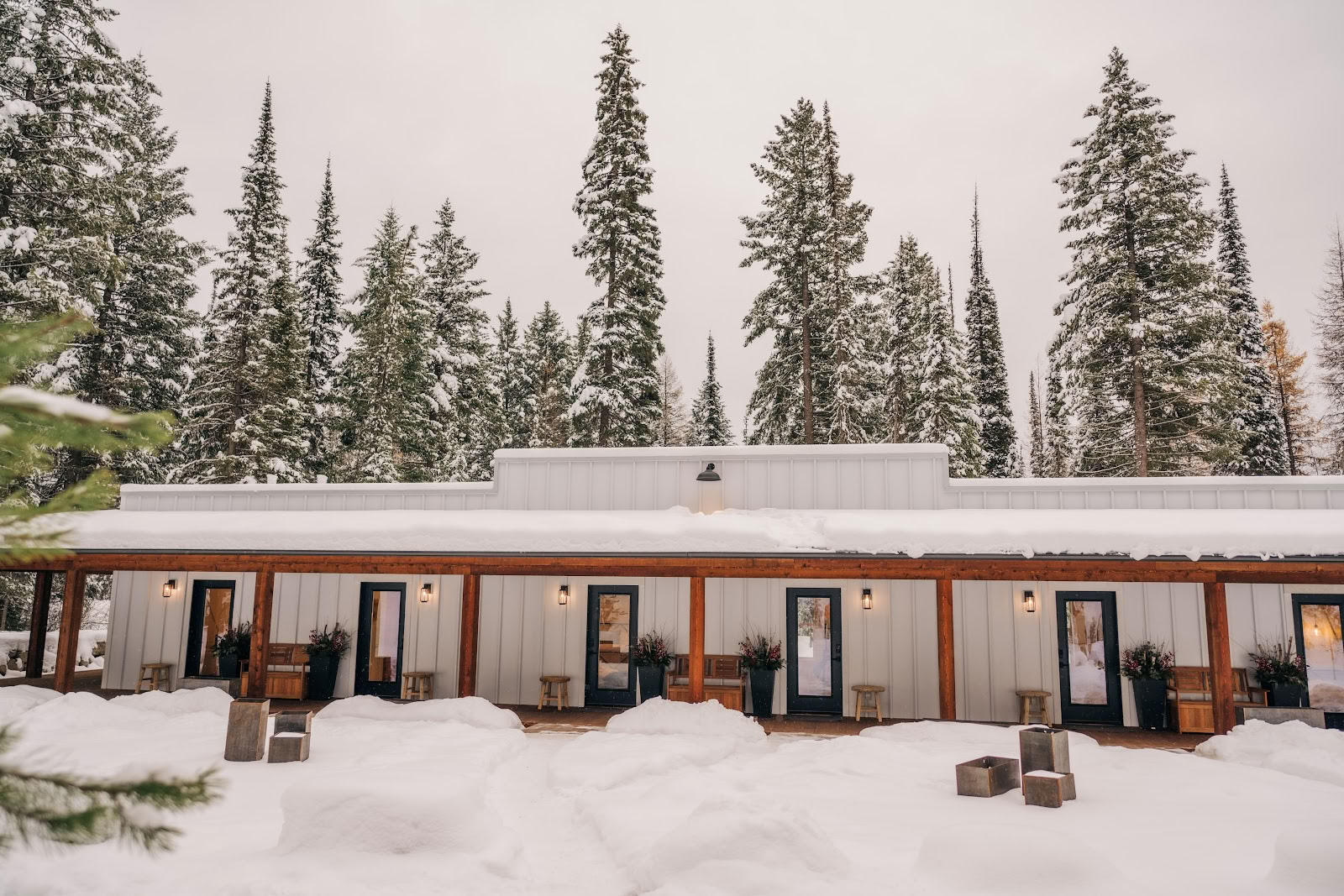 Mountainside Lodging and Retreats