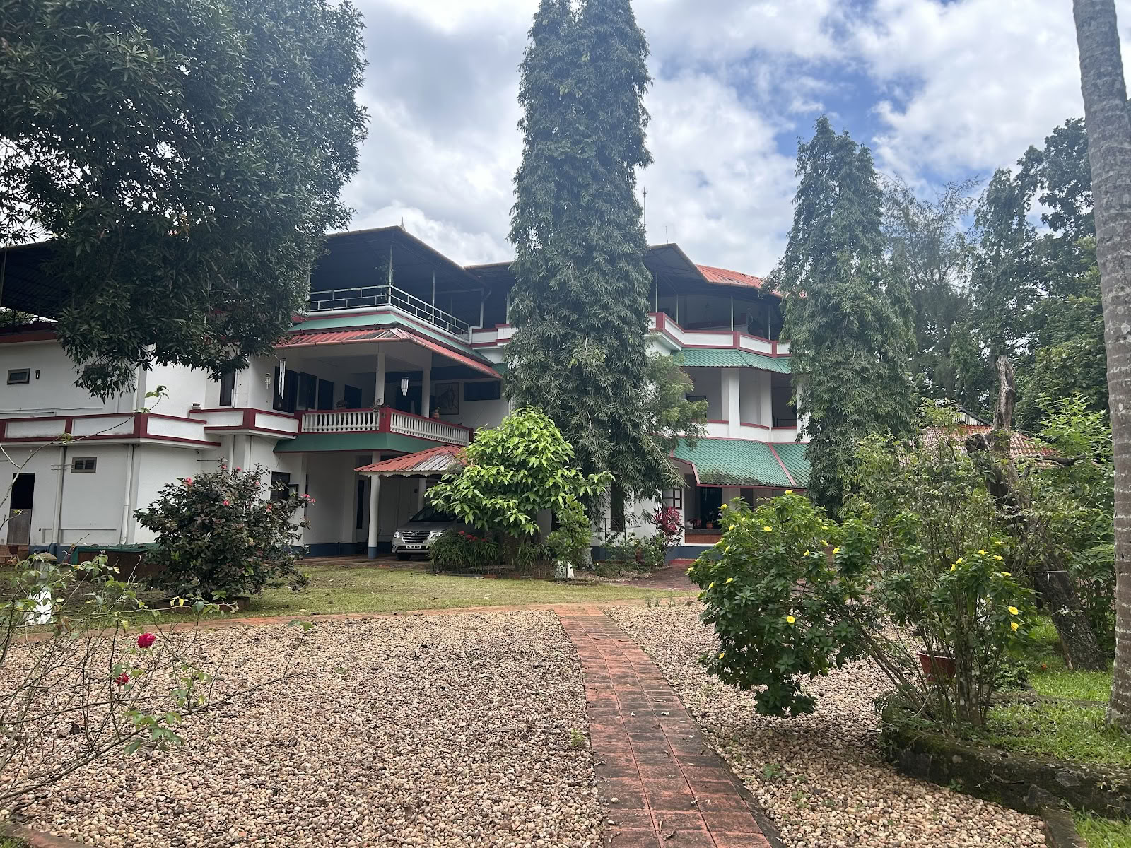 Chamundi Hill Palace Ayurveda Treatment Centre