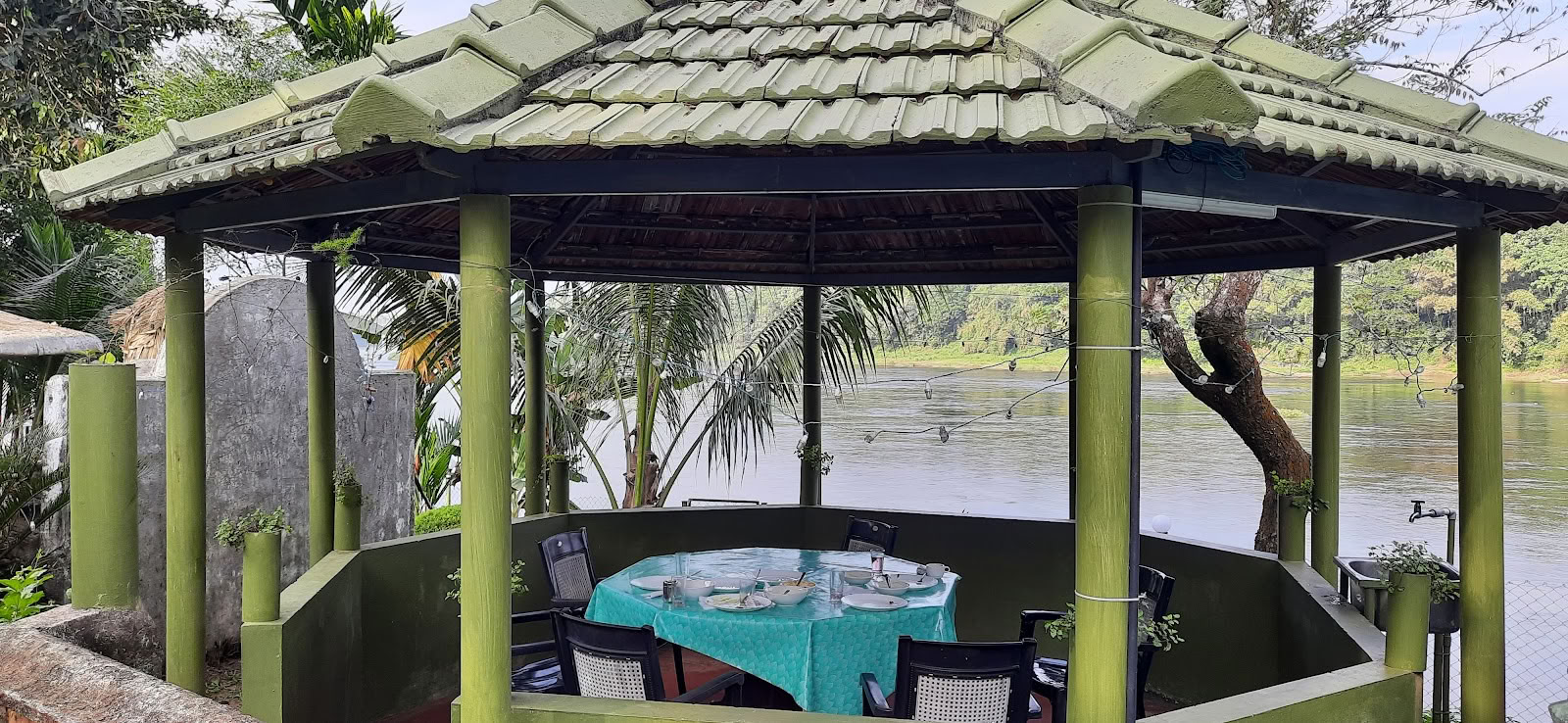 Elephant Pass Ayurveda and Yoga Retreat | Resort Kerala