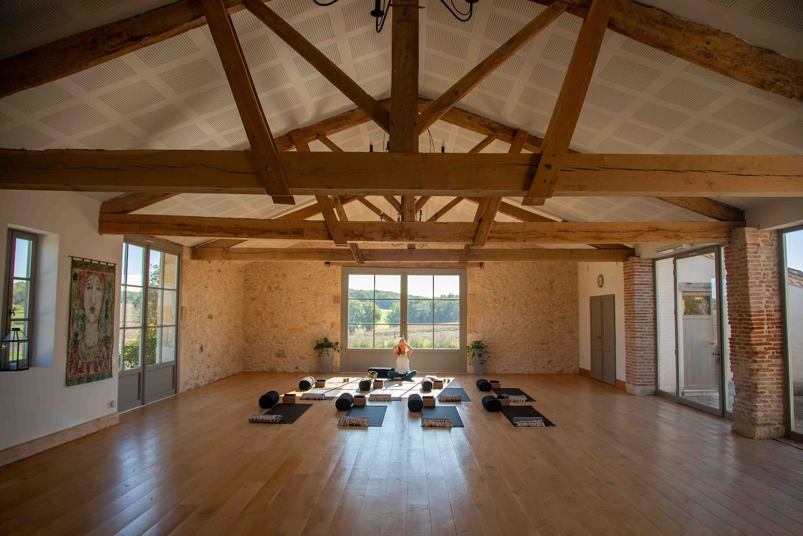 The HummingBee - Babymoon Pregnancy Retreats