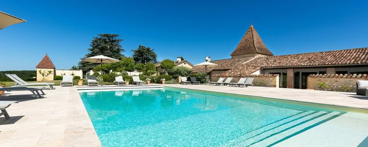 The HummingBee - Babymoon Pregnancy Retreats
