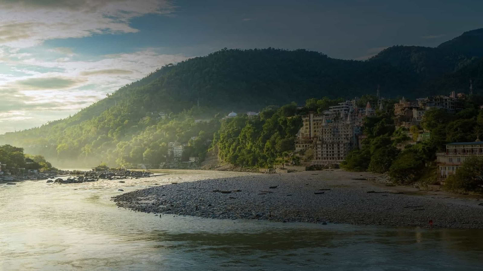 Drishti Yoga School - Best Yoga Teacher Training School in Rishikesh