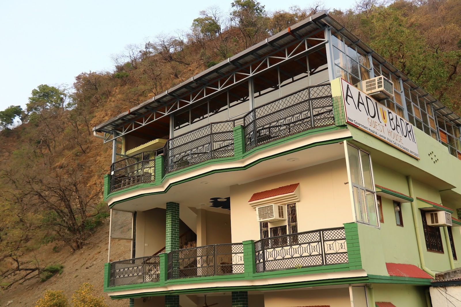 Aadi Yoga School - The Best traditional yoga school in Rishikesh ,India
