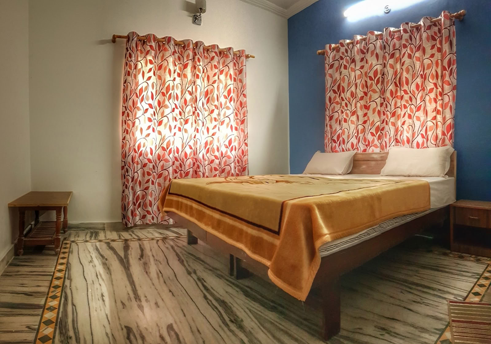 Aadi Yoga School - The Best traditional yoga school in Rishikesh ,India