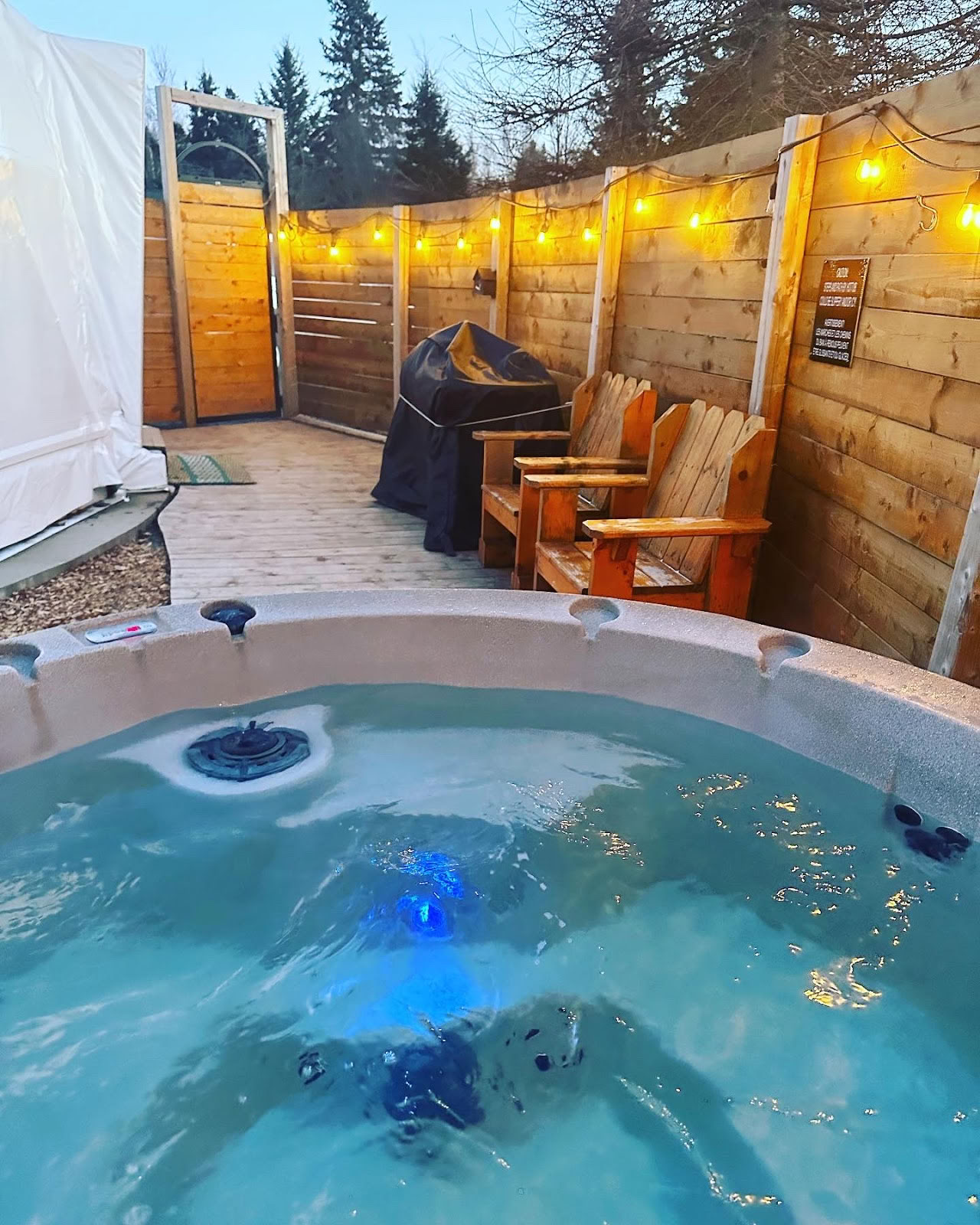 Creekside RNR | Luxury Dome Accommodation