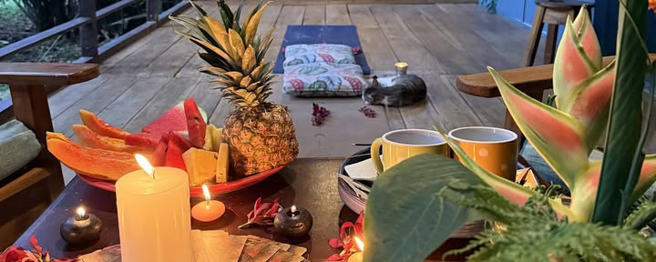Julie LiT Yoga Teacher | Life Coach | Retreats