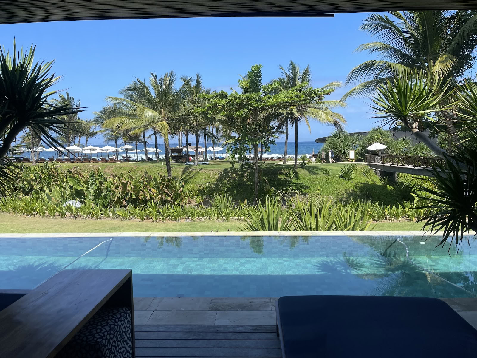 Hotel Komune and Beach Club Bali