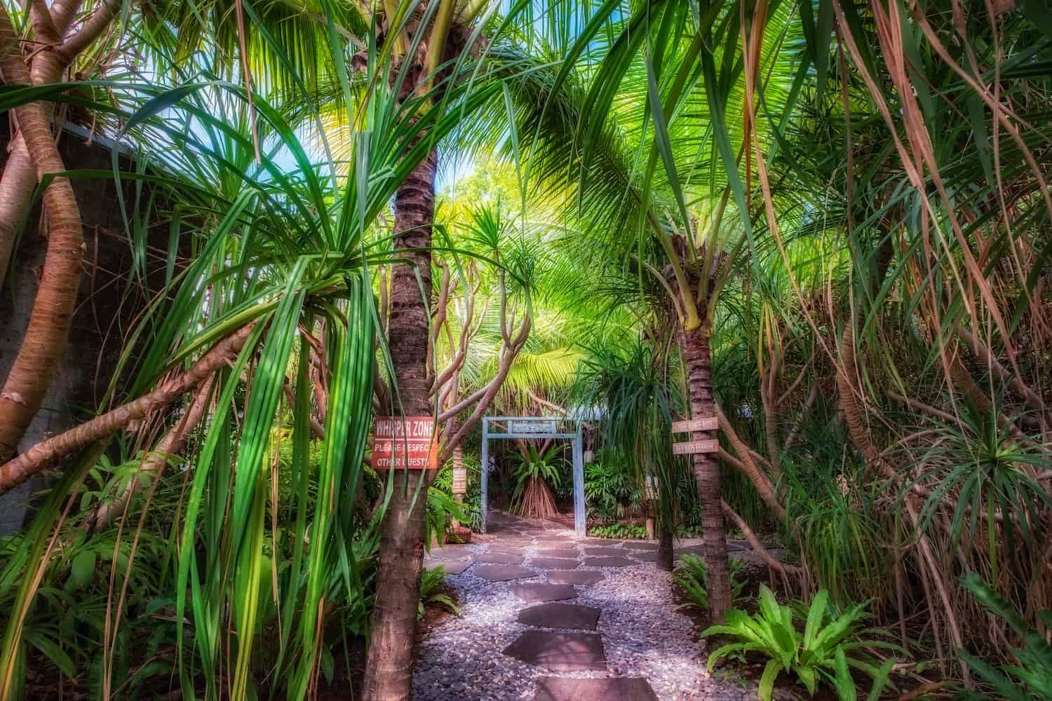 Hotel Komune and Beach Club Bali