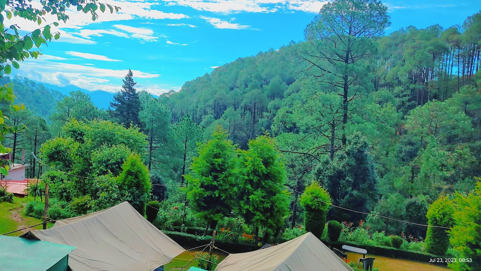 Mighty Himalayas camp