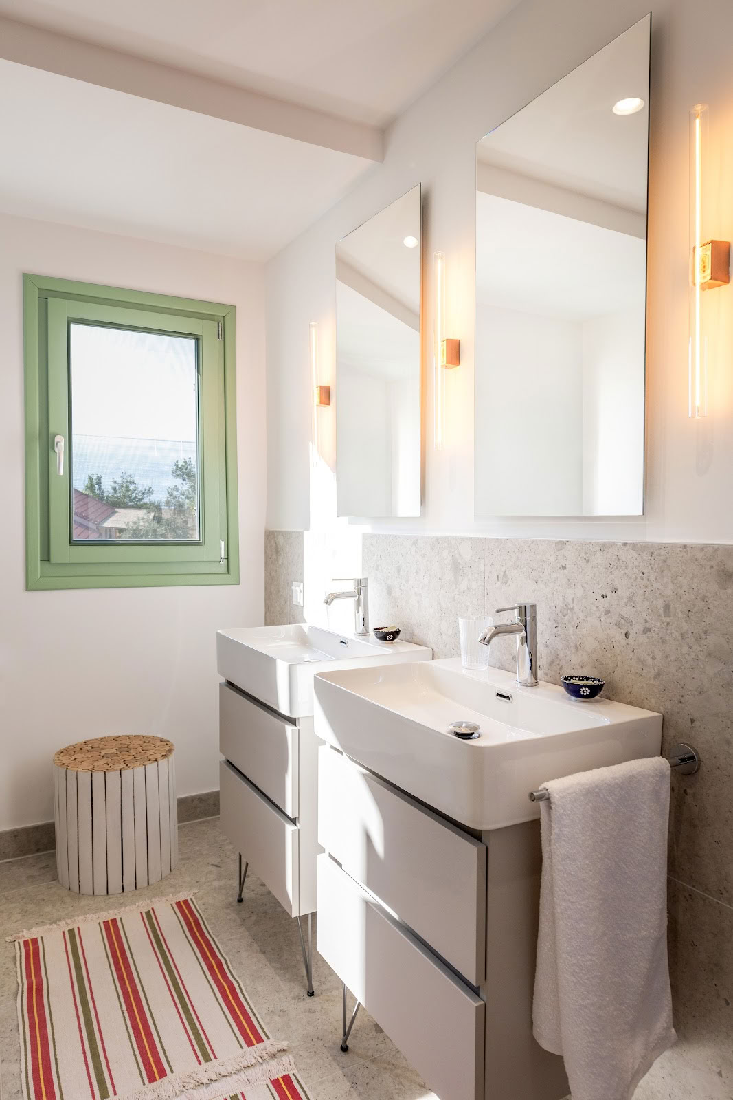 Peli Kastri Guesthouse & Retreat