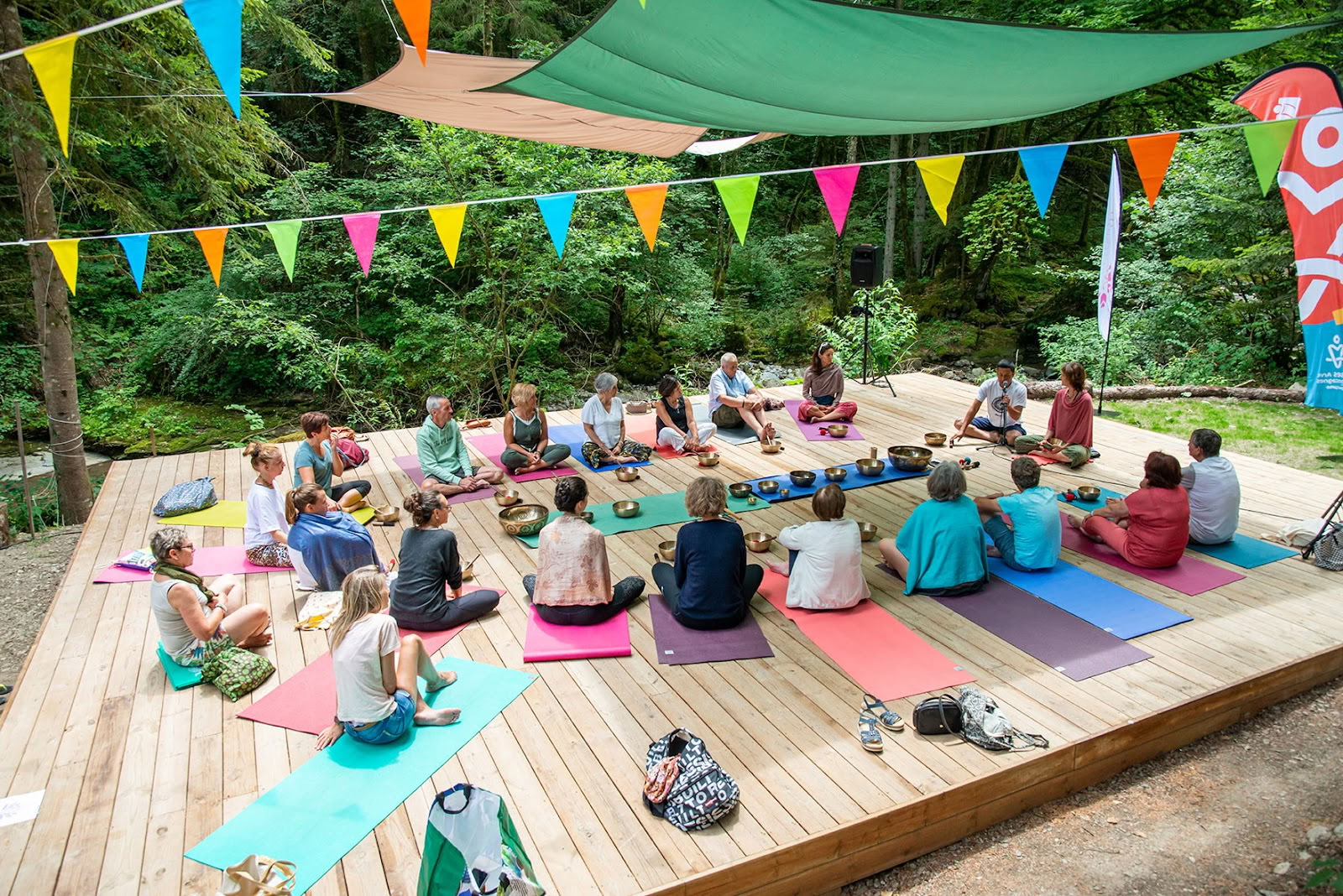 SANSKRITI – Centre de Retraite Yoga & Méditation | Alpes Françaises