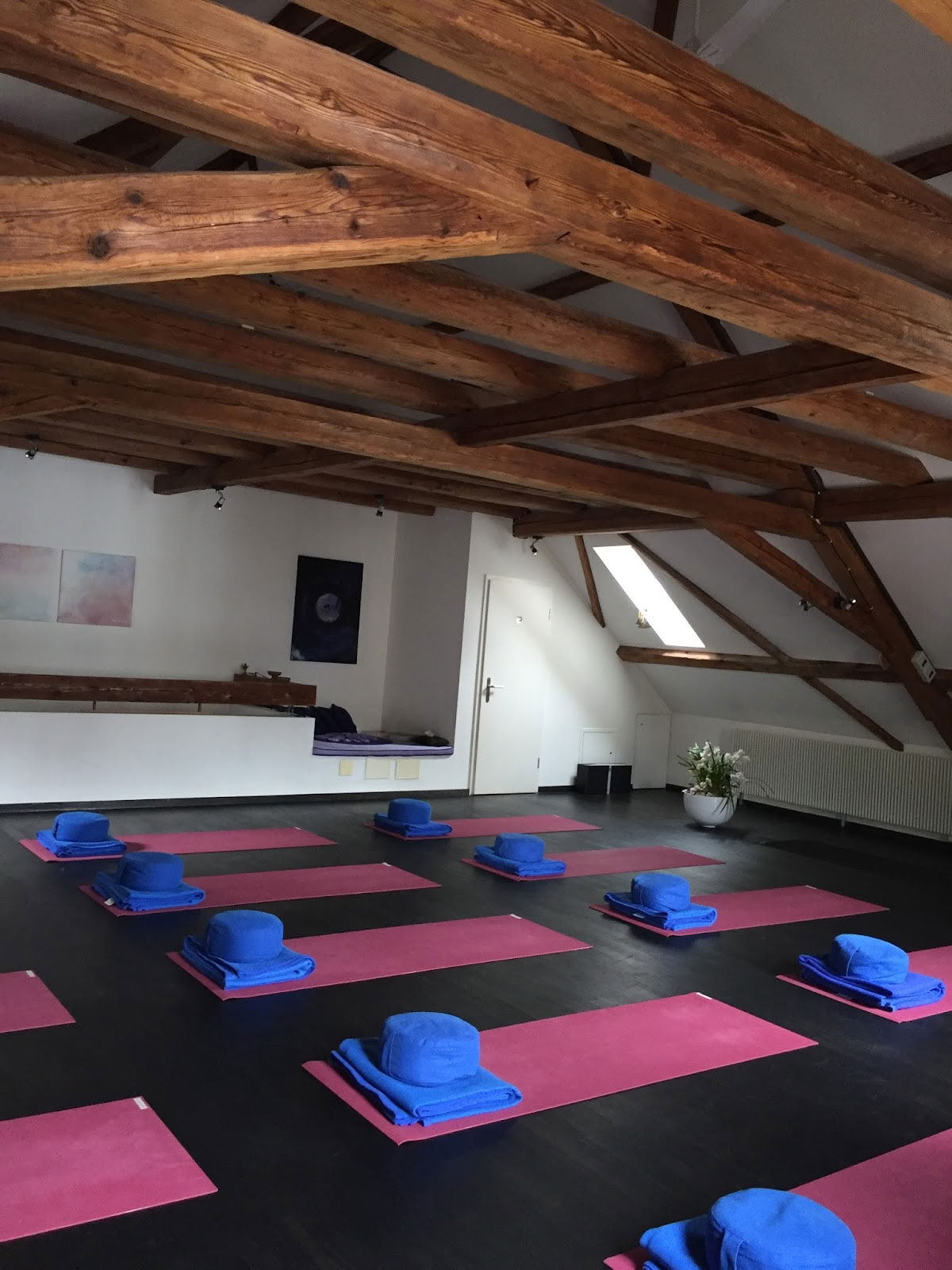 Yoga Circle - Yvonne Bertogg