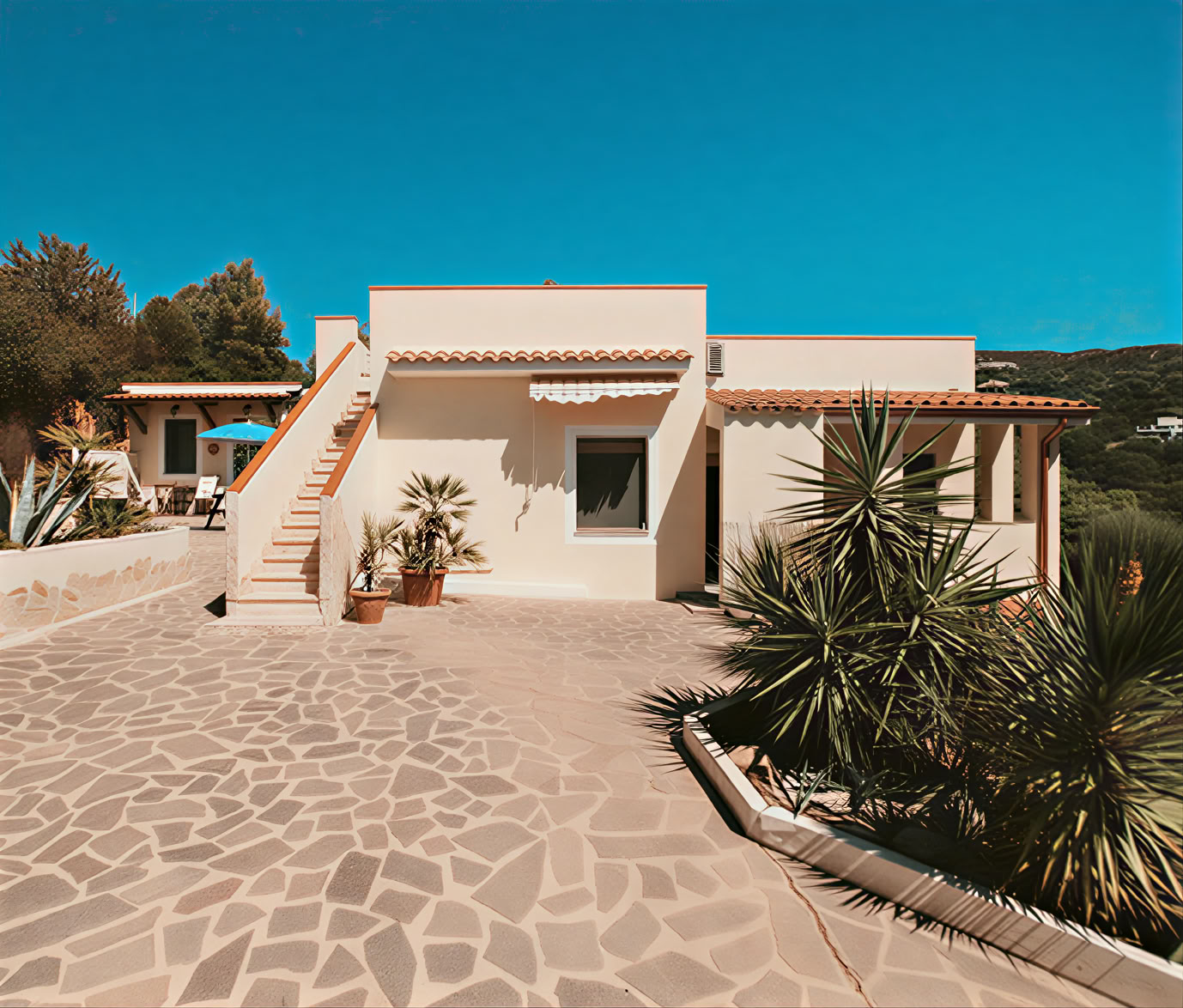 Surya Sardinia - Villa Bella Salmagi - Yoga & Holidays