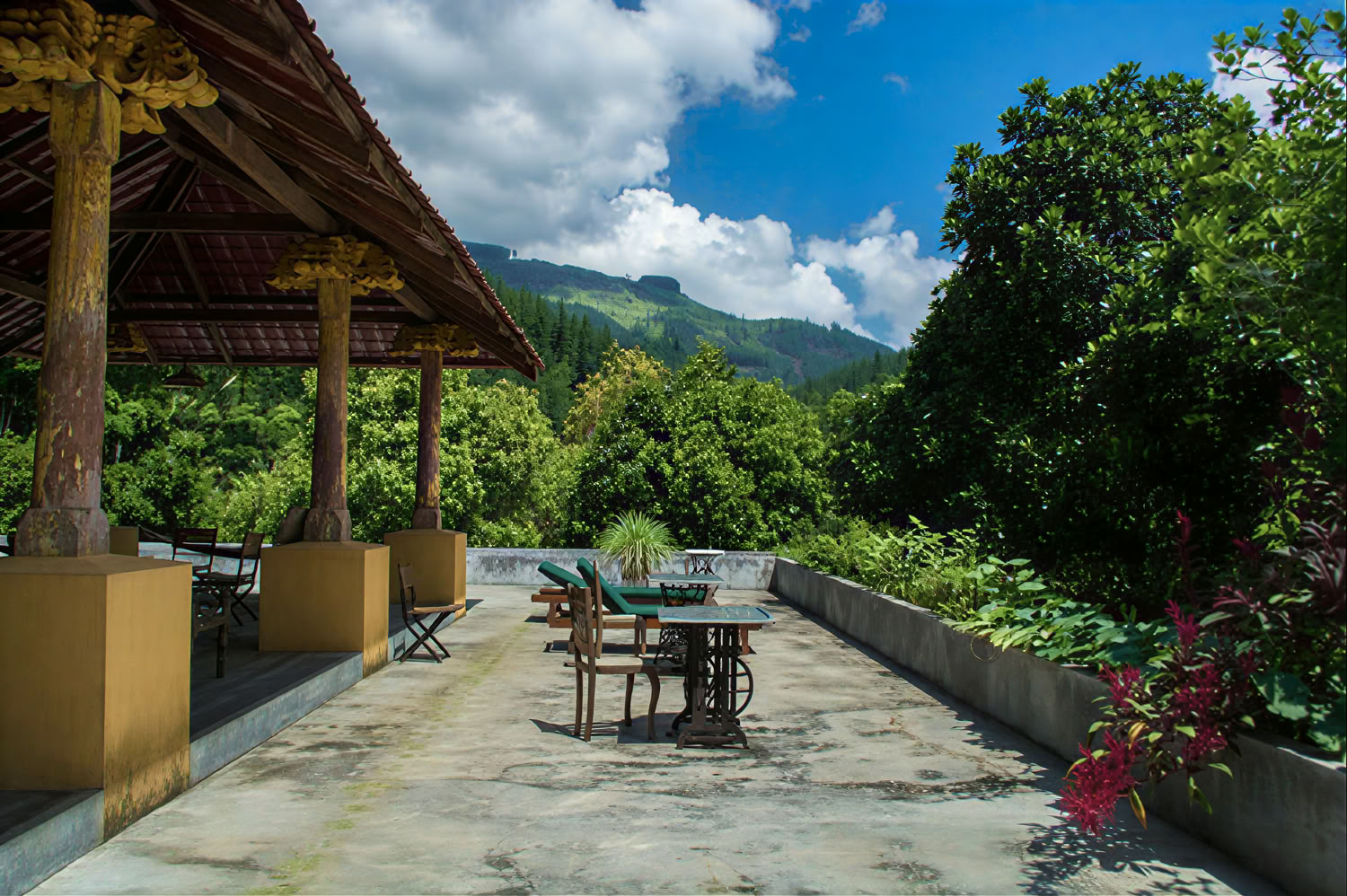Kandy Samadhi Centre