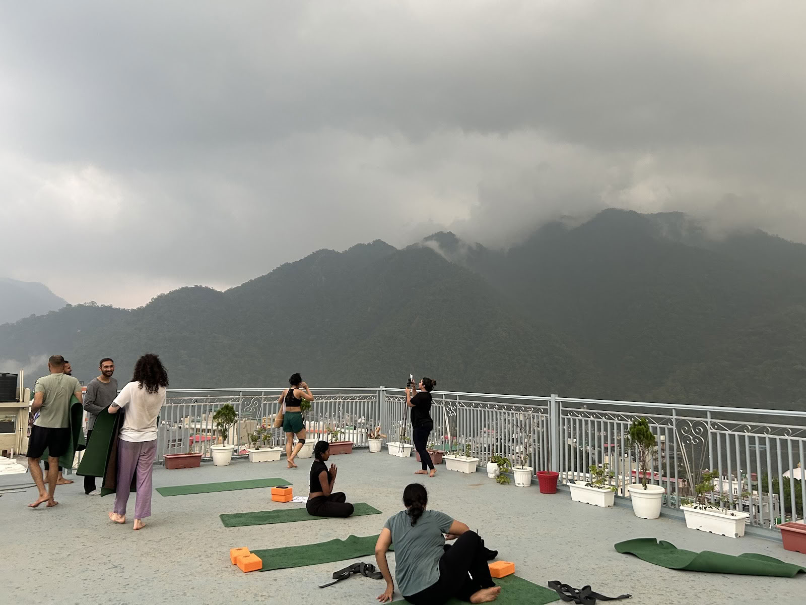 Rishikesh Ashtanga Yoga School - Yoga TTC in Rishikesh