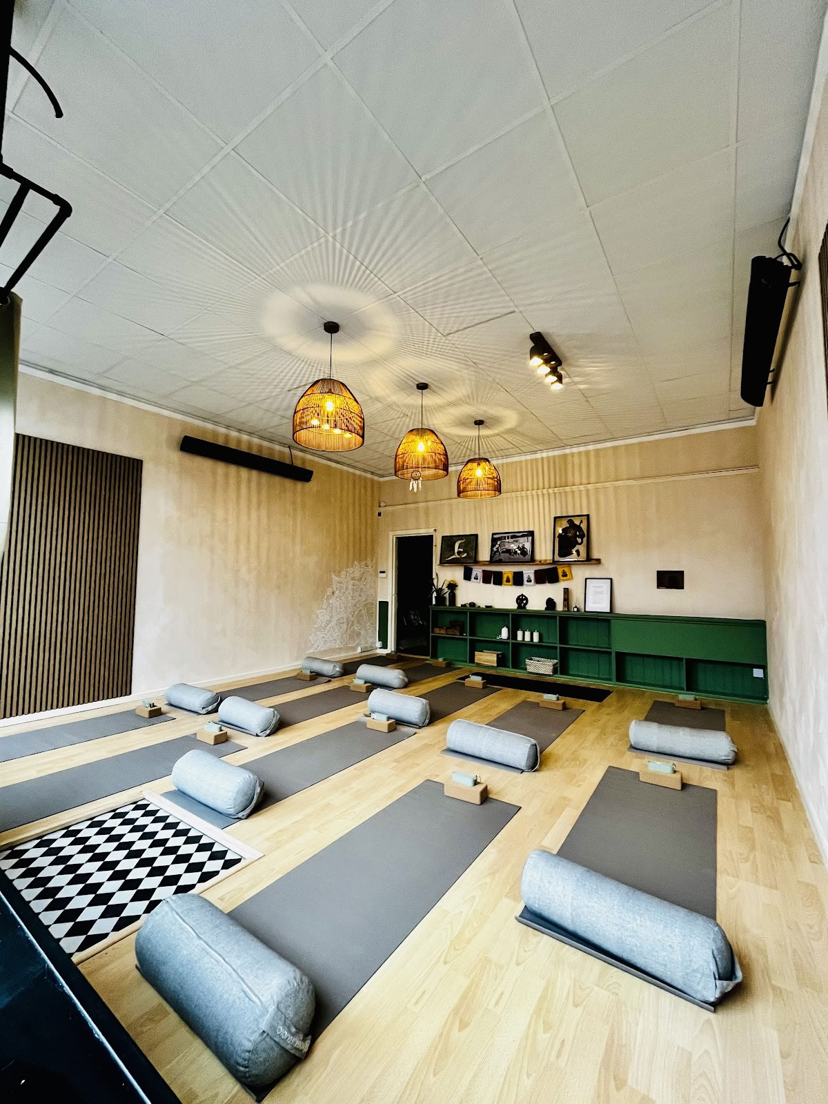 Joy Yoga Wellness Studio – Infrared Heated Yoga
