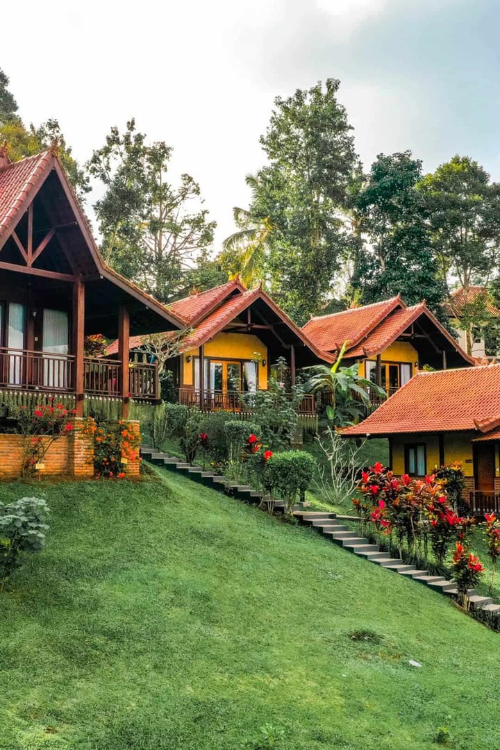 Private Cabins