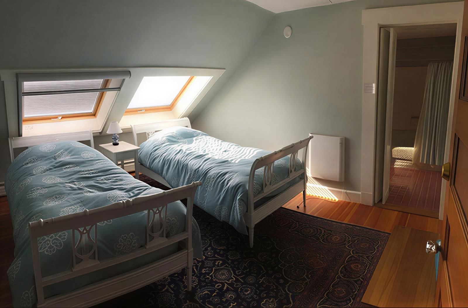 Shared Room w/Hall Bath