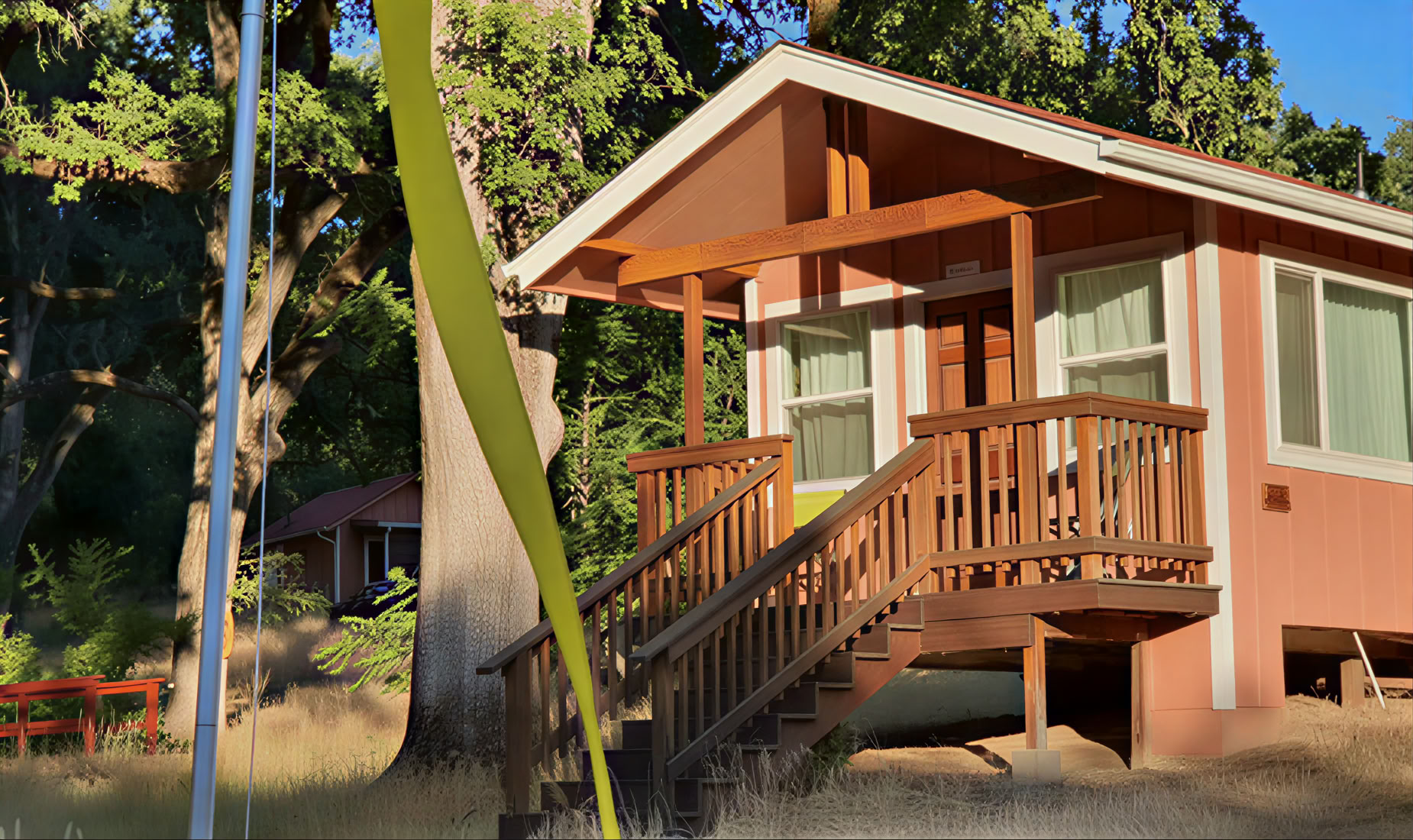 Krishna Cabin - book with a friend (2 twin beds)