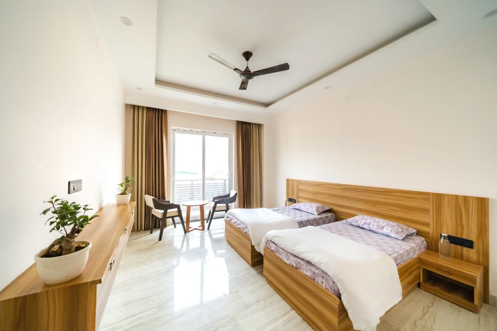 2 Shared Room (Premium Accommodation)