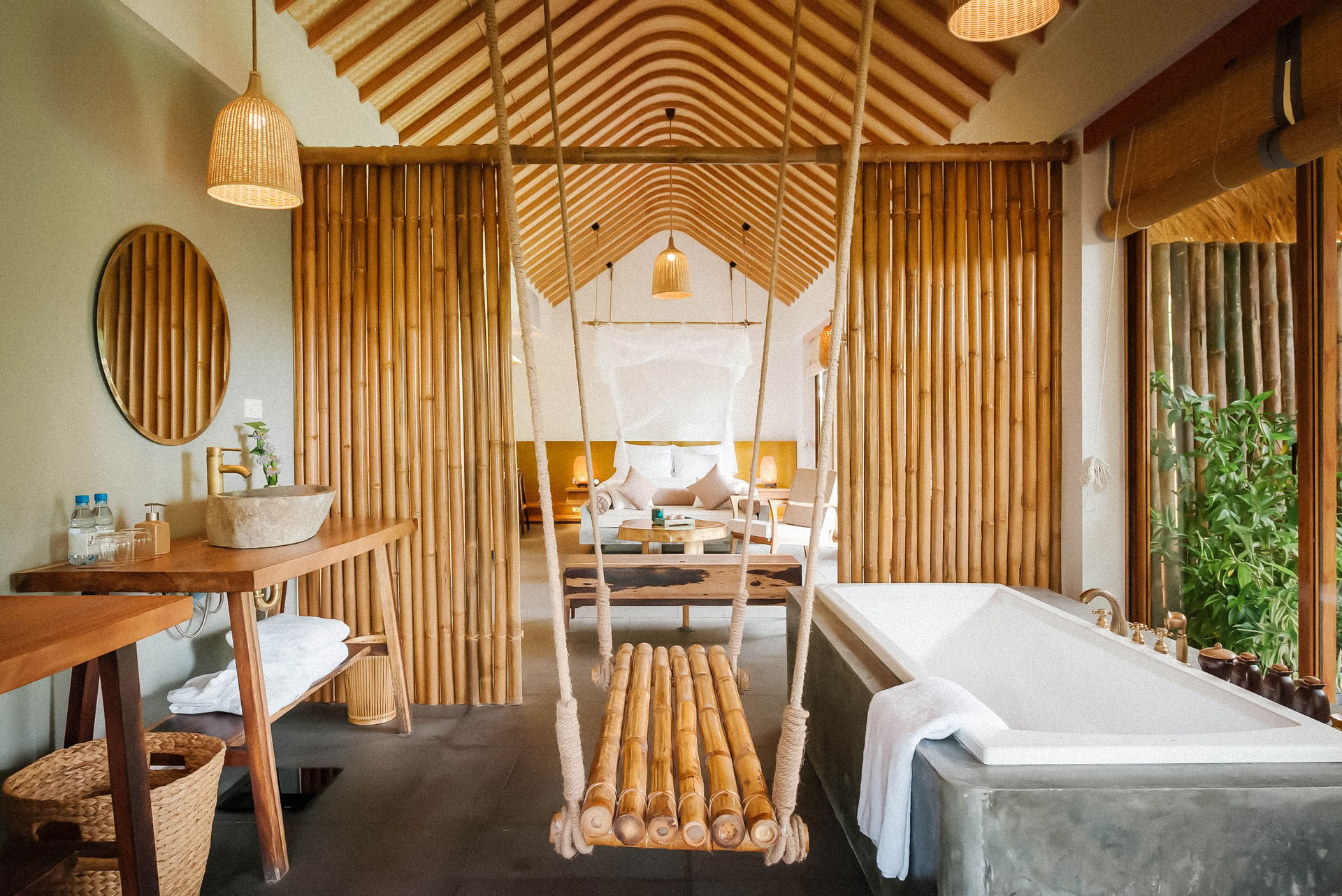 ONE-BEDROOM BUNGALOW