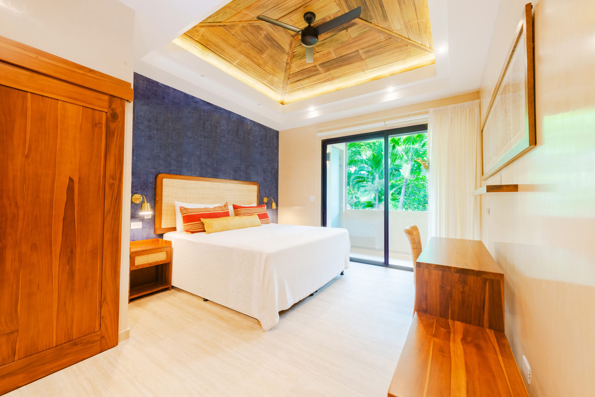 Garden Suite with A/C – King Bed Only