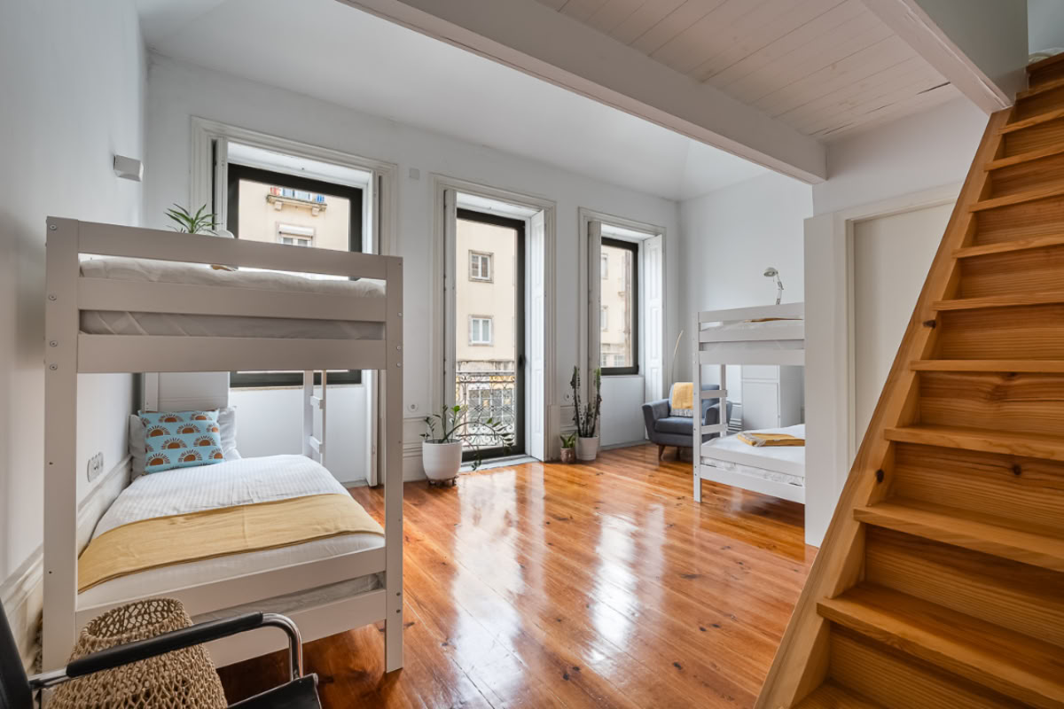 Bunk Suite (shared occupancy/bath)